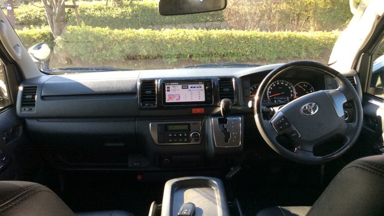 内装インパネ全体