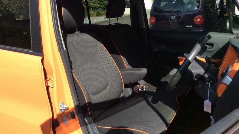 内装前方シート