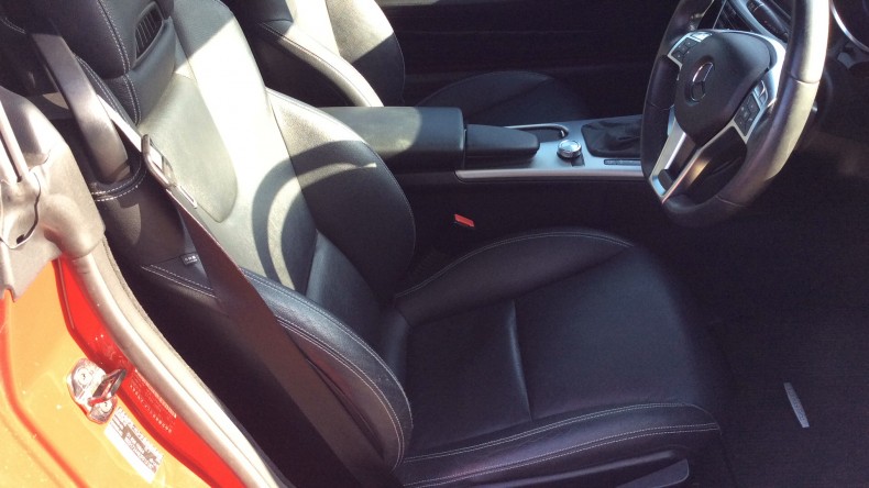 内装前方シート