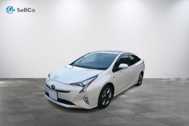 car_main_img