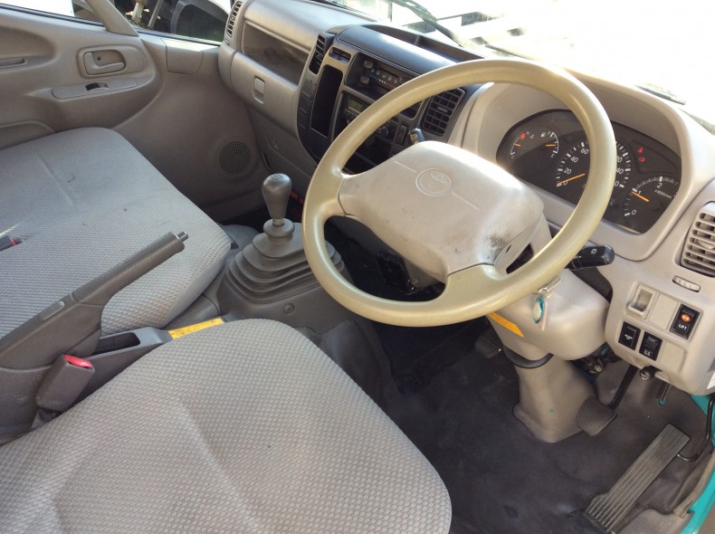 内装インパネ全体