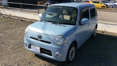 car_main_img