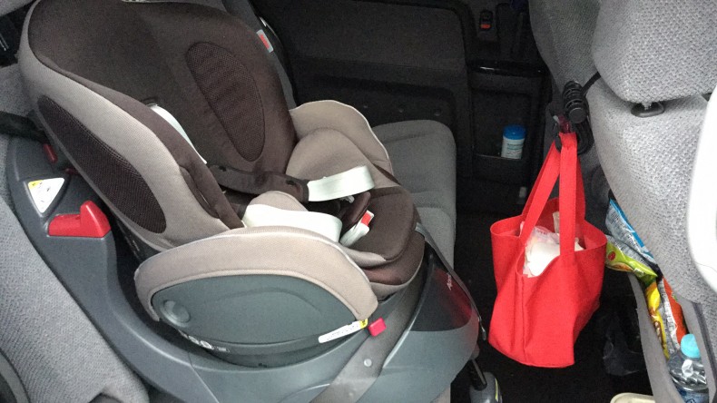 内装後方シート