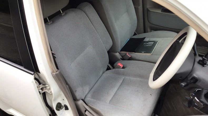 内装前方シート