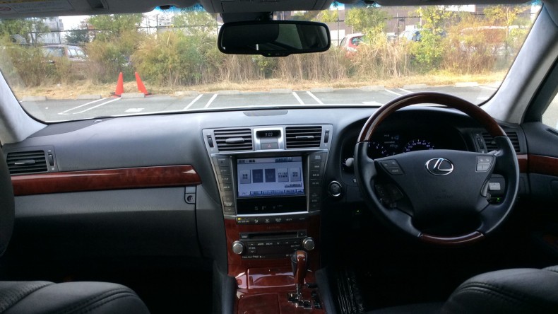 内装インパネ全体