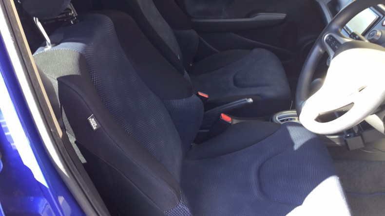 内装前方シート