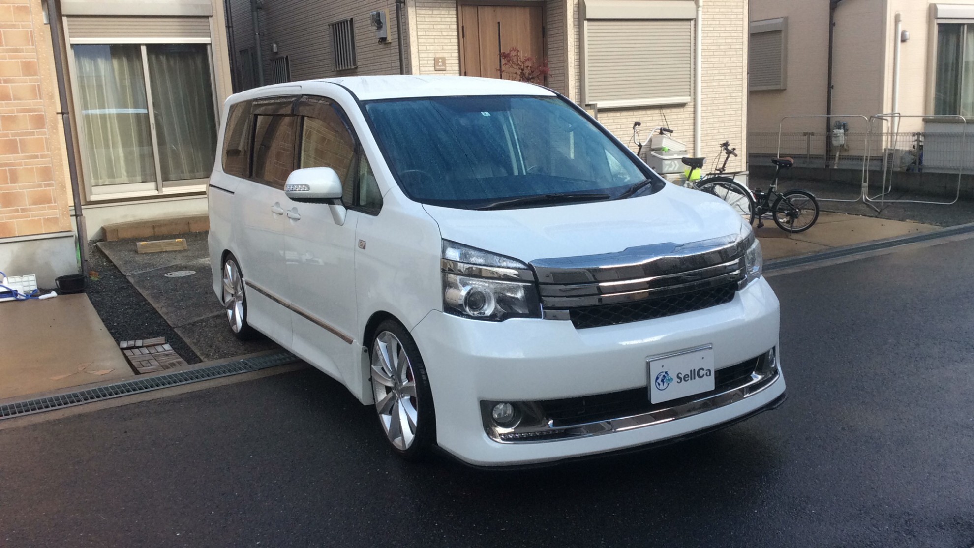 外装右前