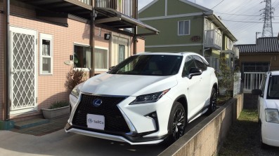car_main_img