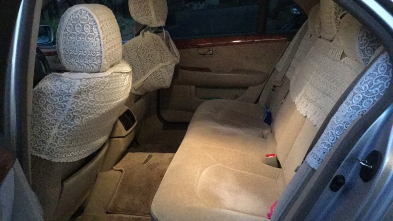 内装後方シート