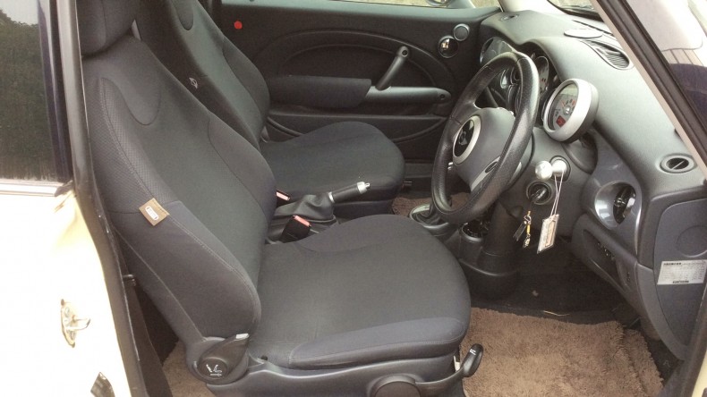 内装前方シート