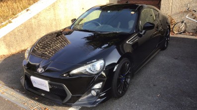 car_main_img
