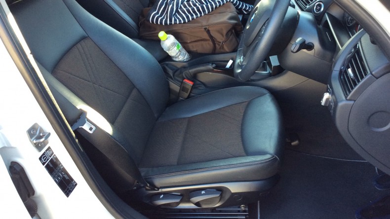 内装前方シート