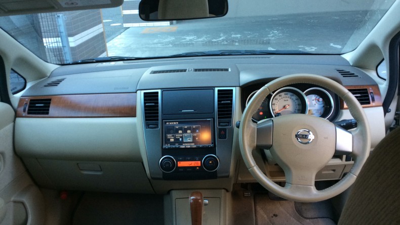 内装インパネ全体