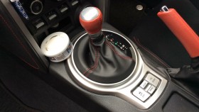 内装シフト