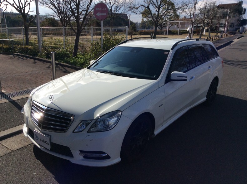 car_main_img