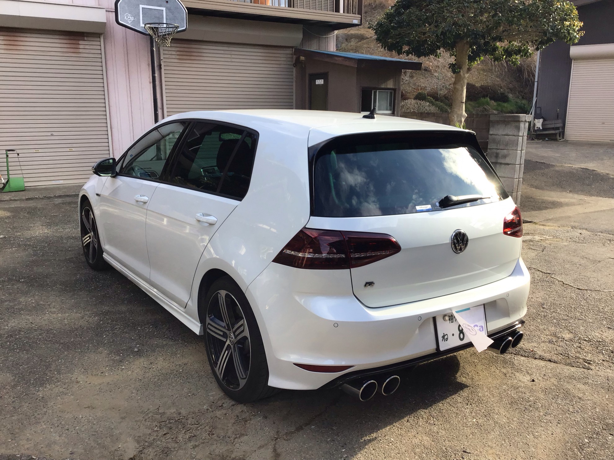 外装左後方