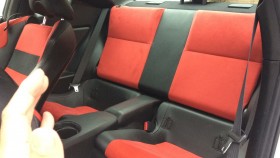 内装後方シート