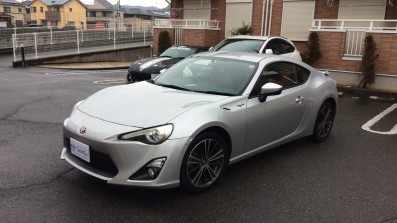 car_main_img