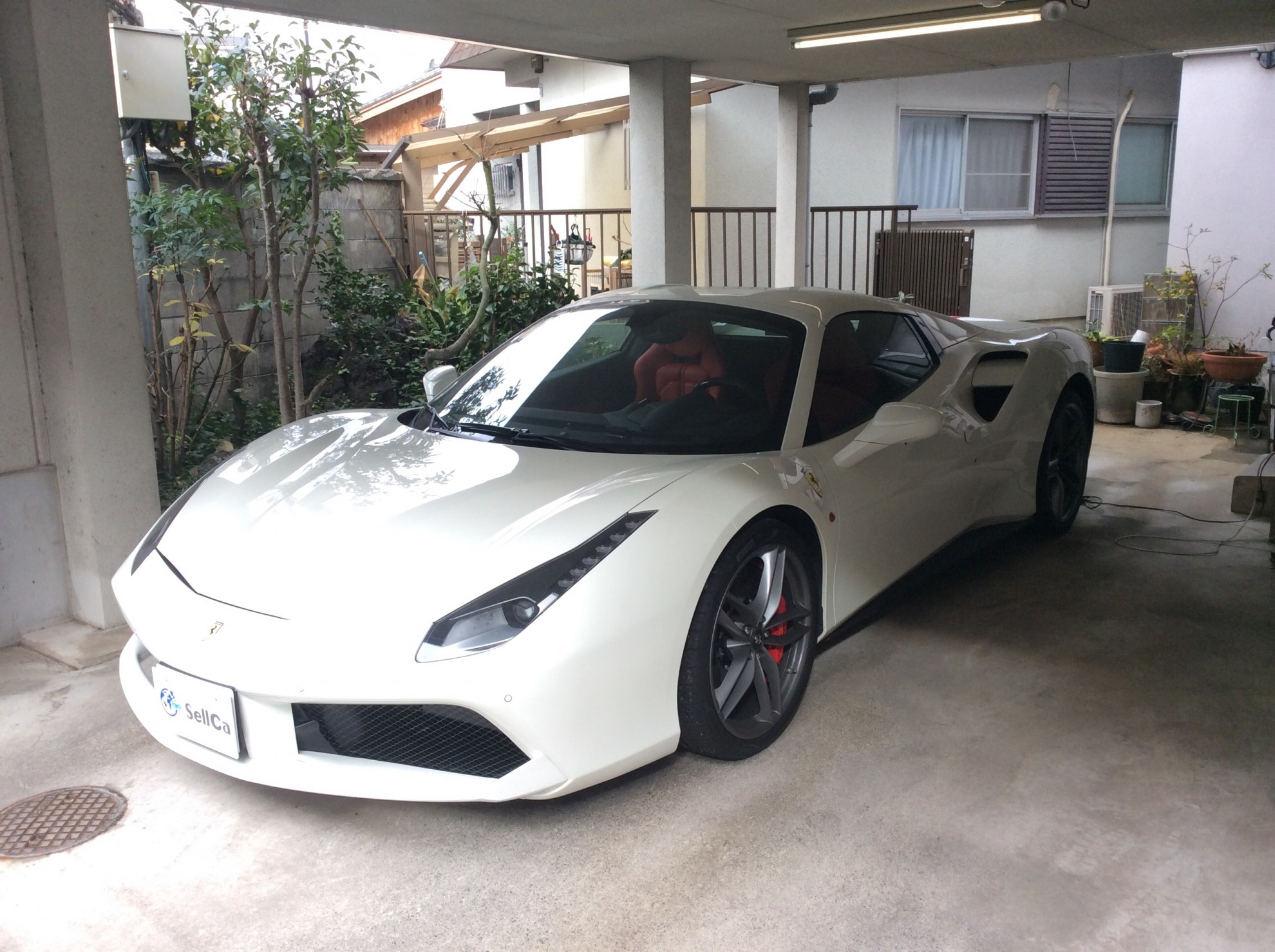 フェラーリ ４８８スパイダーの売買実績画像