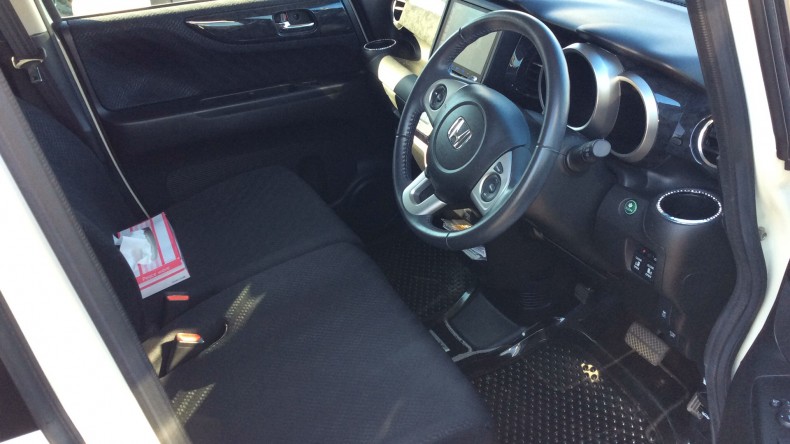 内装前方シート