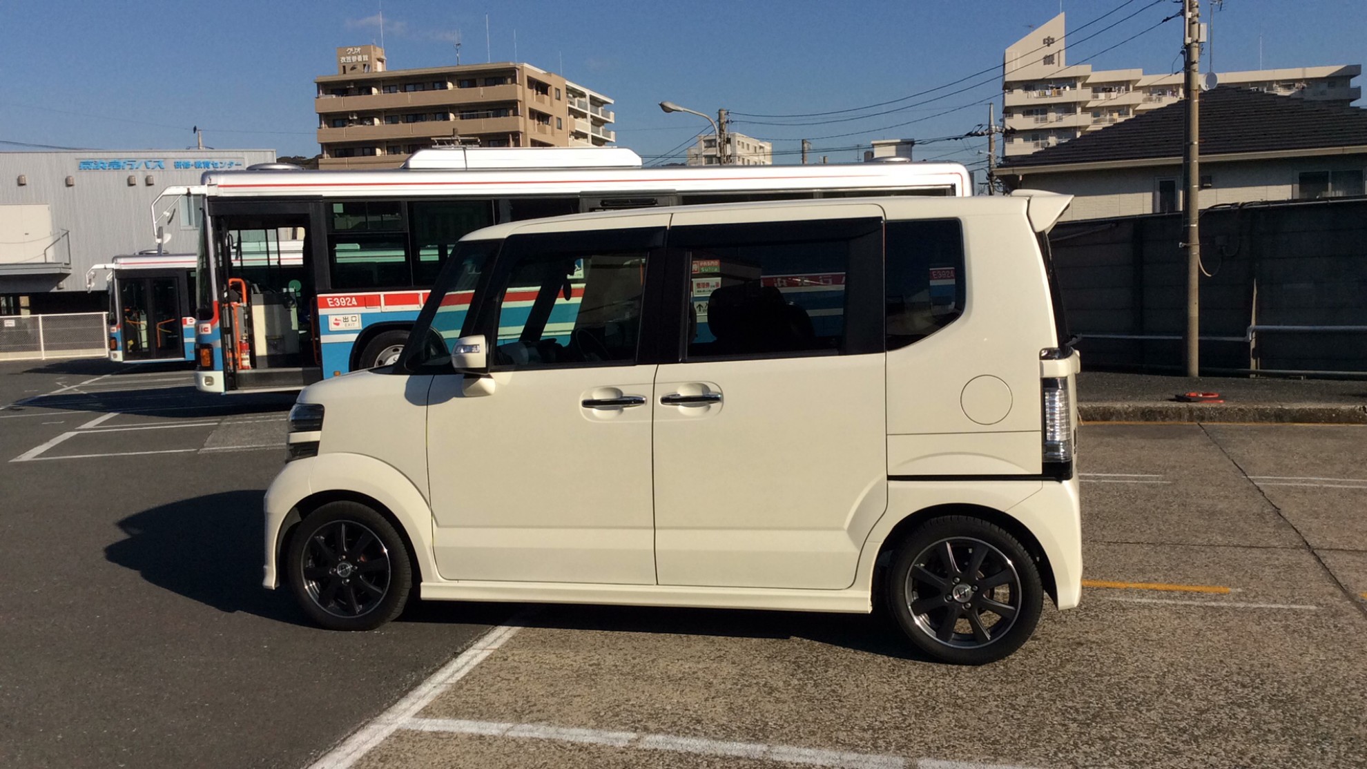 外装右