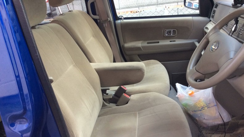 内装前方シート