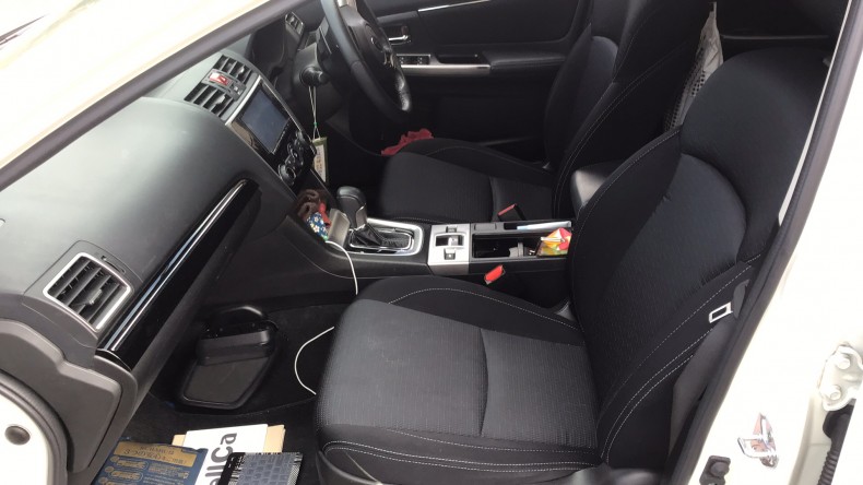 内装前方シート