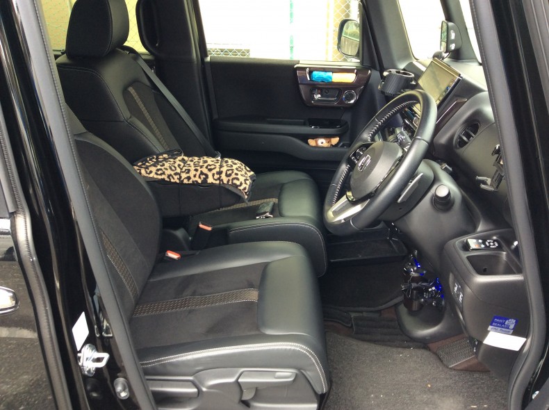 内装前方シート