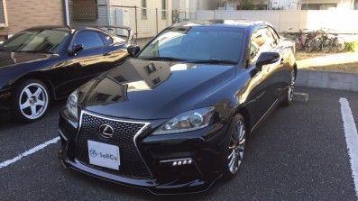 car_main_img