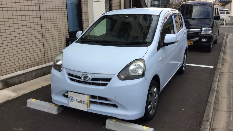 car_main_img