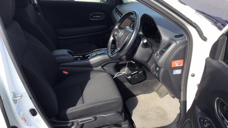 内装前方シート