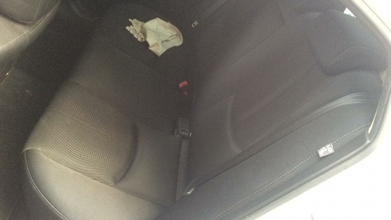 内装後方シート