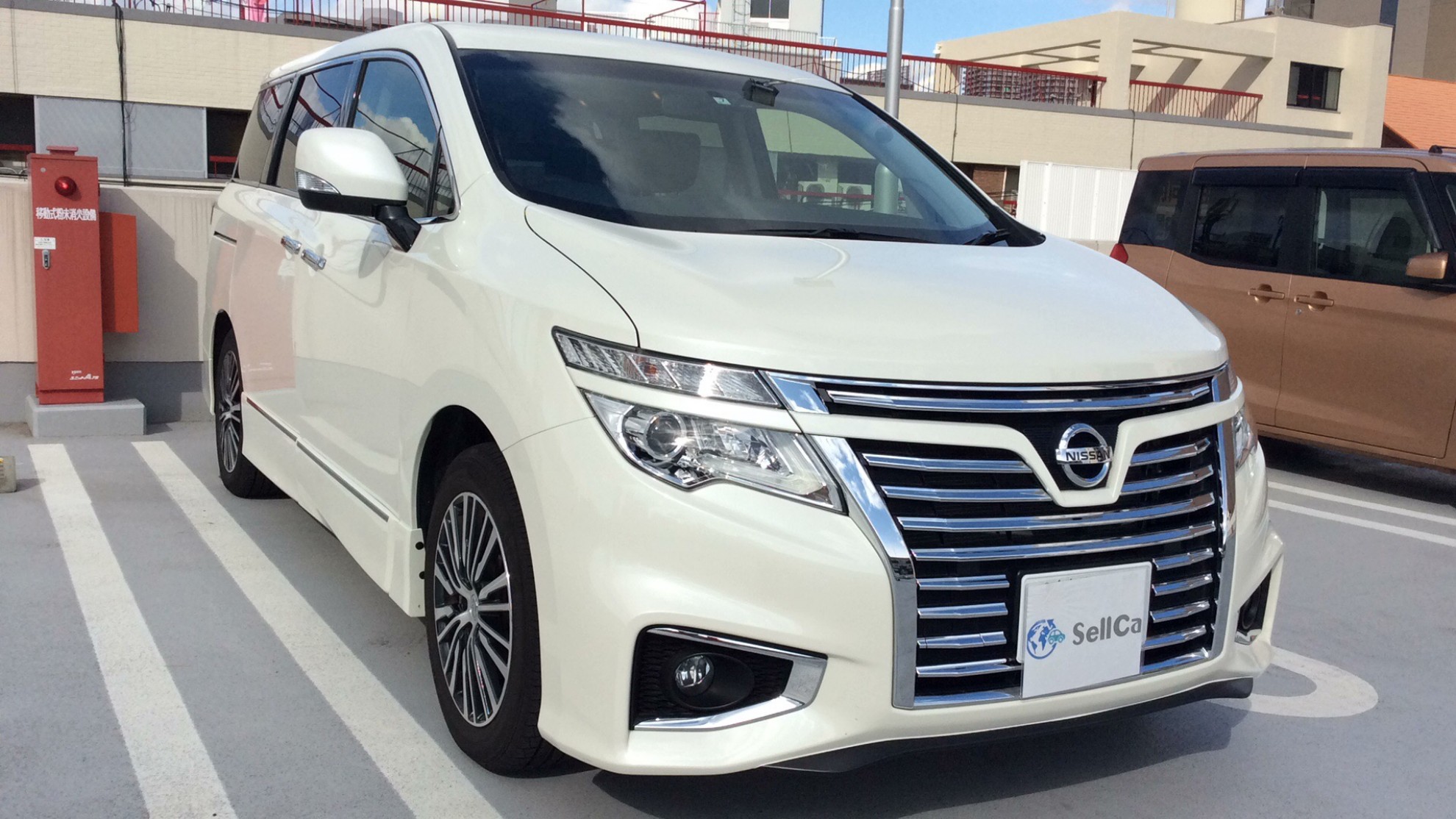 一番高く売れる エルグランド買取相場 高額売却のコツ Sellcaの中古車査定 一番高く売れる エルグランド買取相場 高額売却のコツ Sellcaの中古車査定
