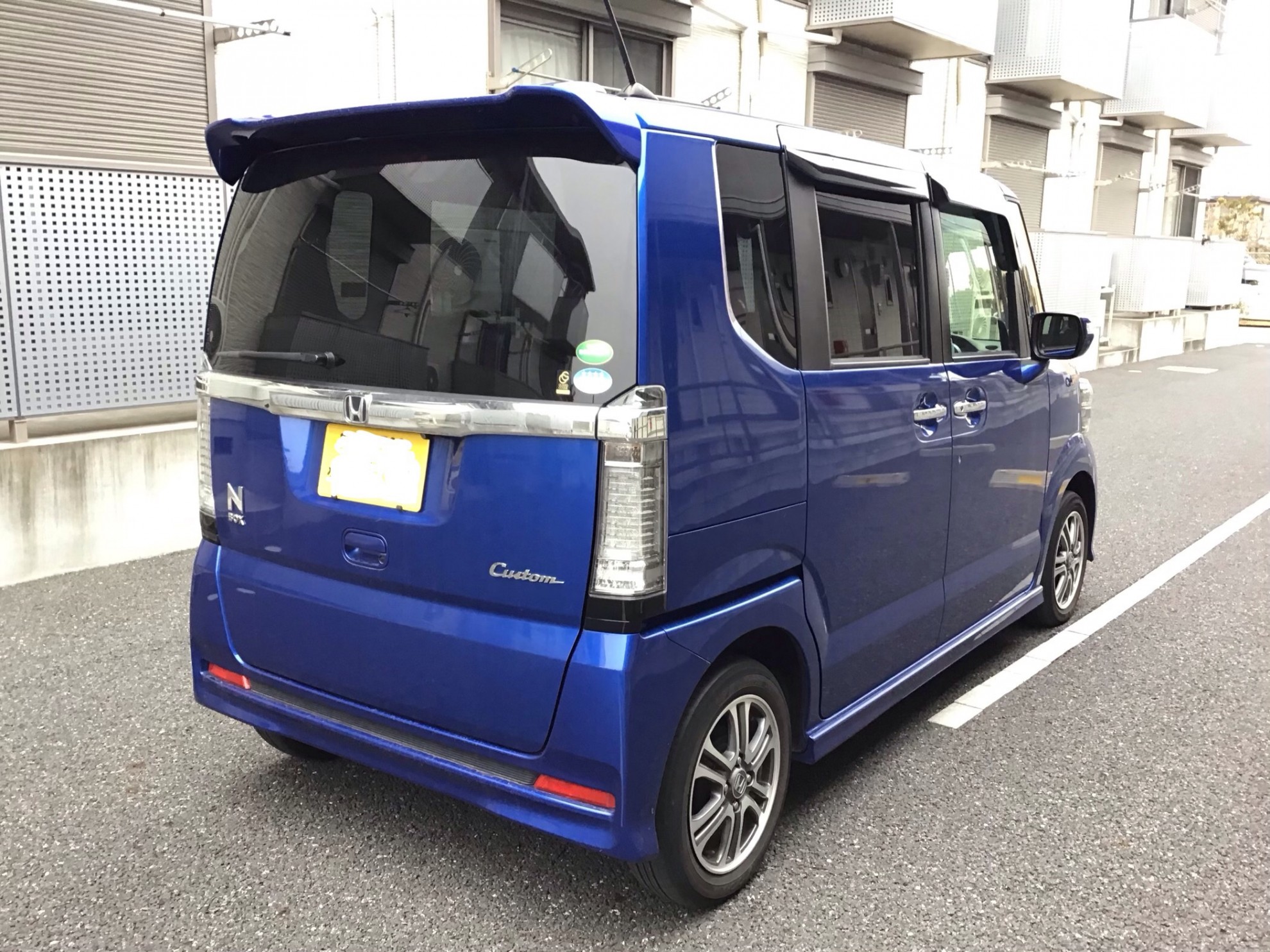 外装右後