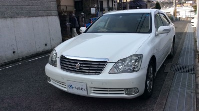 car_main_img