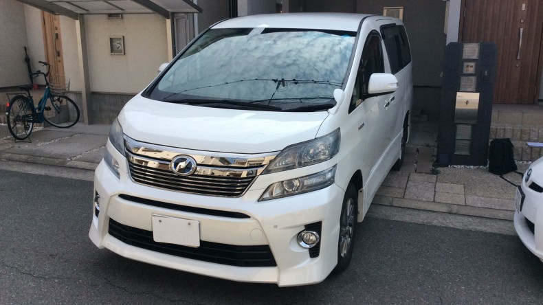 car_main_img