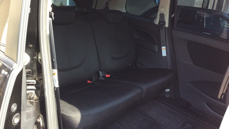 内装後方シート