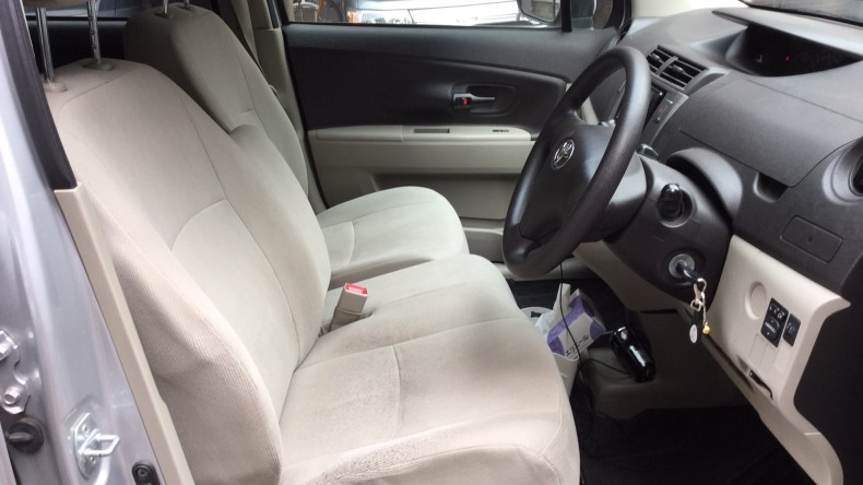 内装前方シート