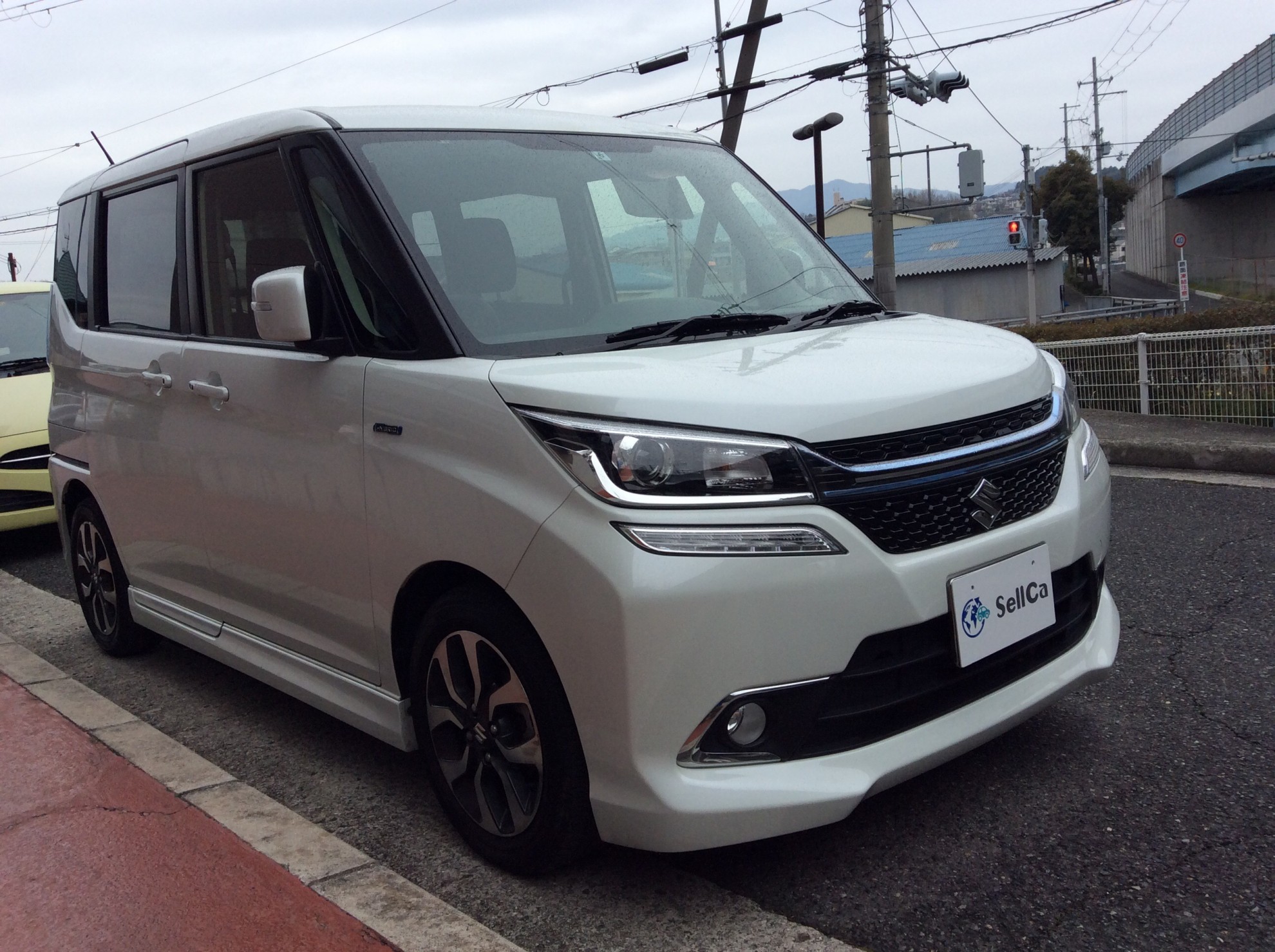 外装右前