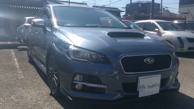 car_main_img