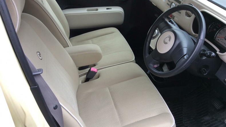 内装前方シート