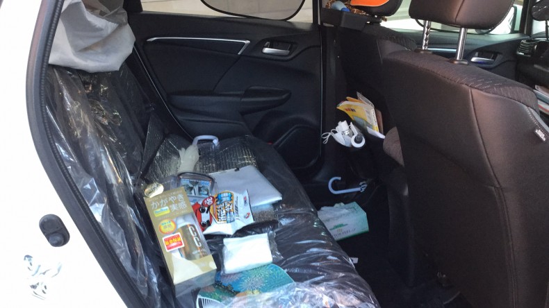 内装後方シート