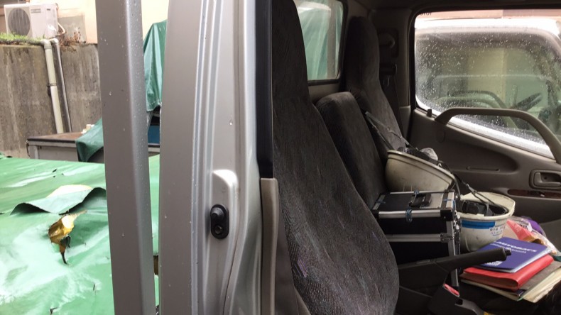 内装後方シート