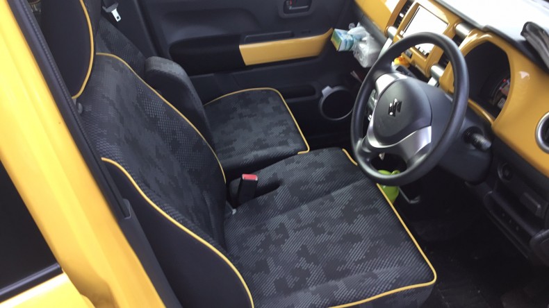 内装前方シート