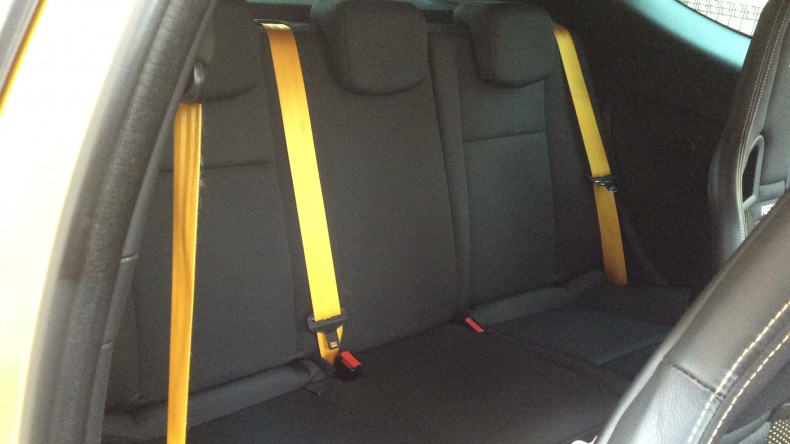 内装後方シート