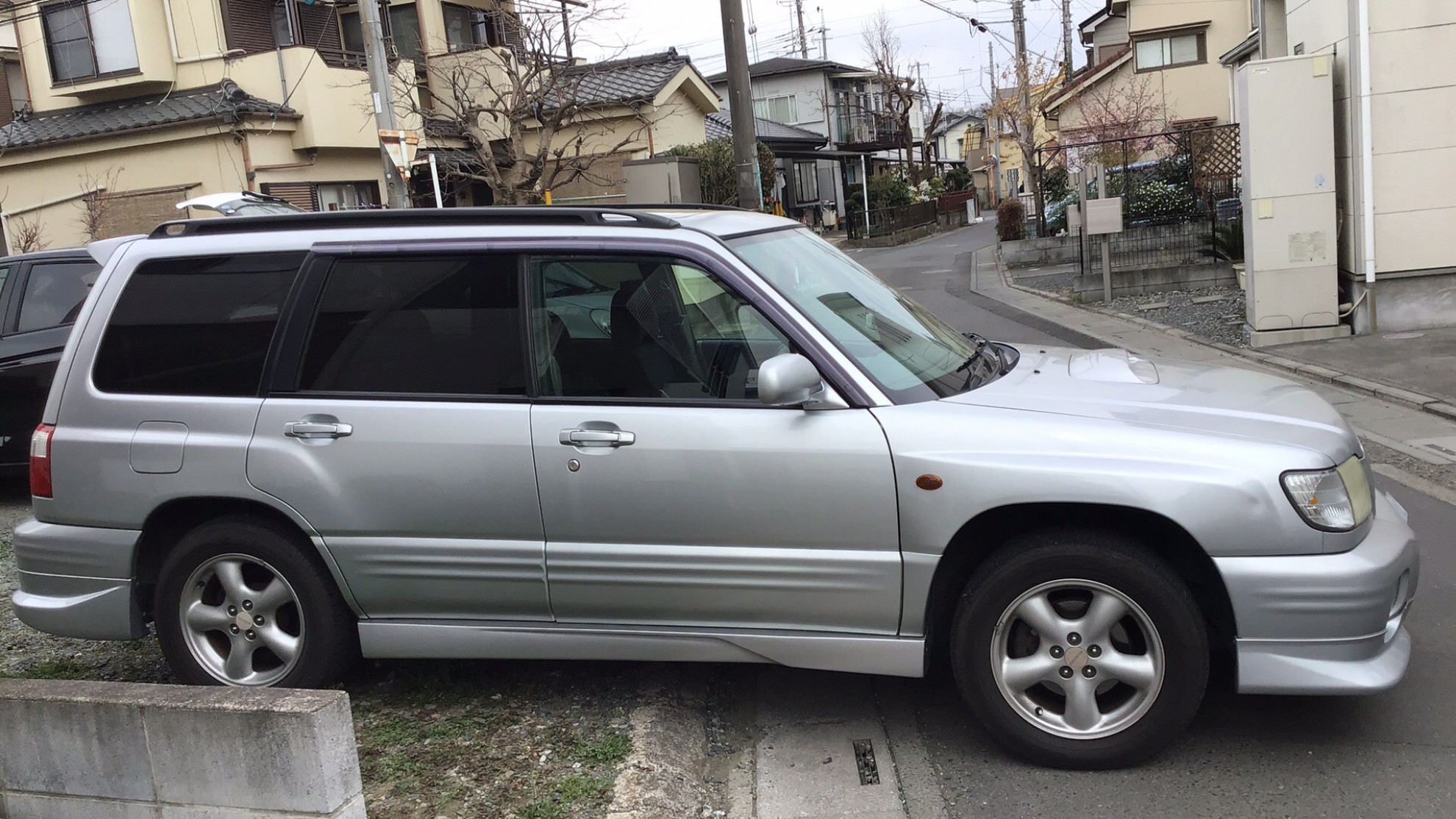 外装右