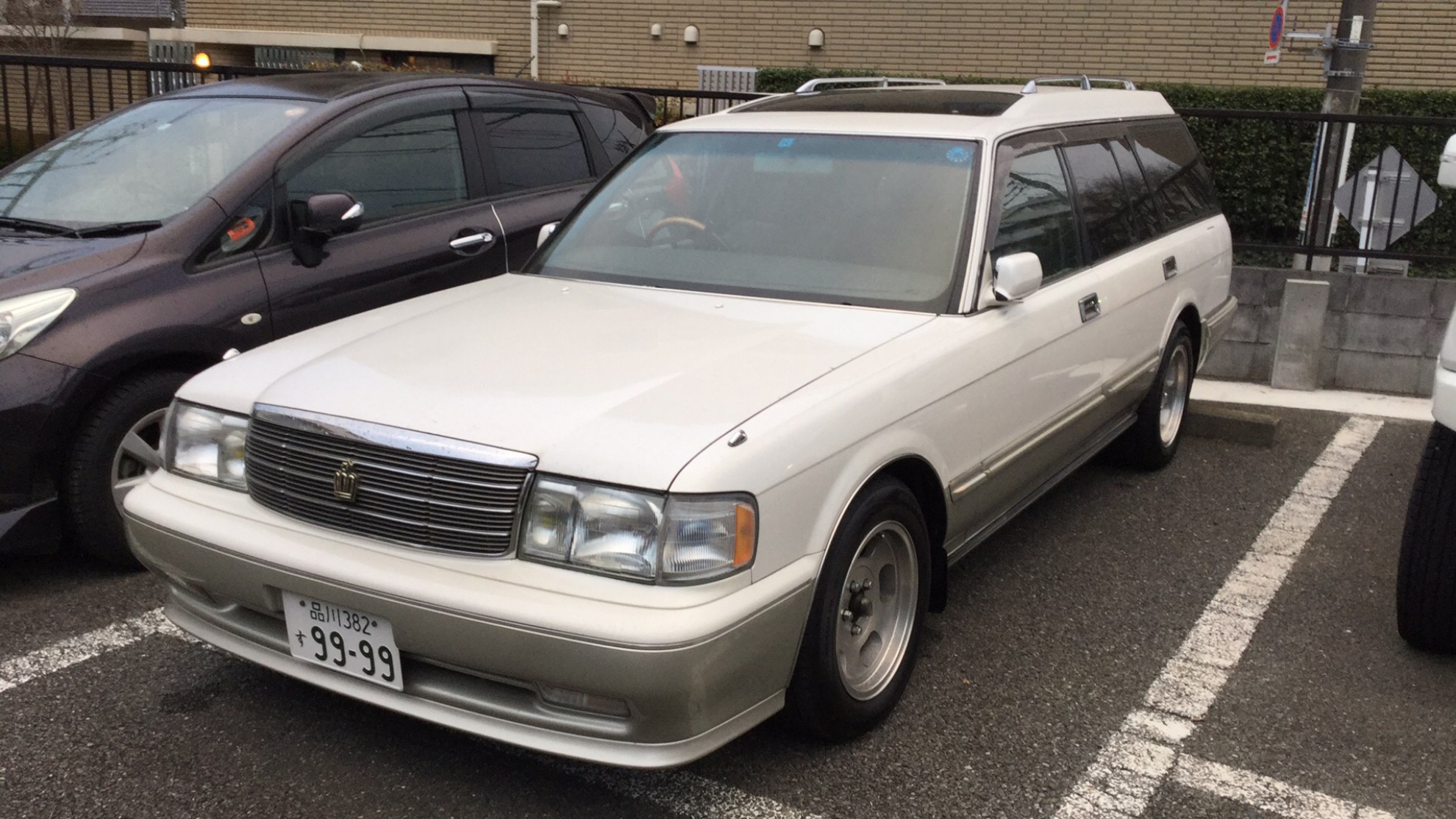 トヨタ クラウン・ステーションワゴンの売買実績画像