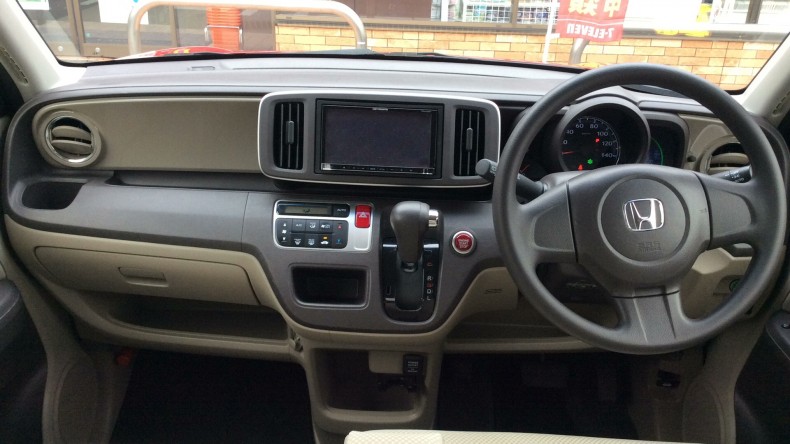 内装インパネ全体