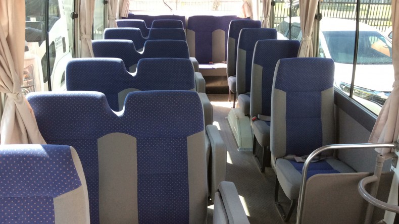 内装後方シート