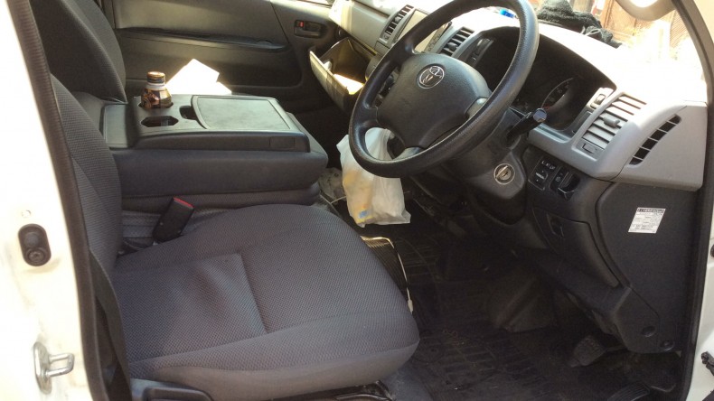 内装前方シート